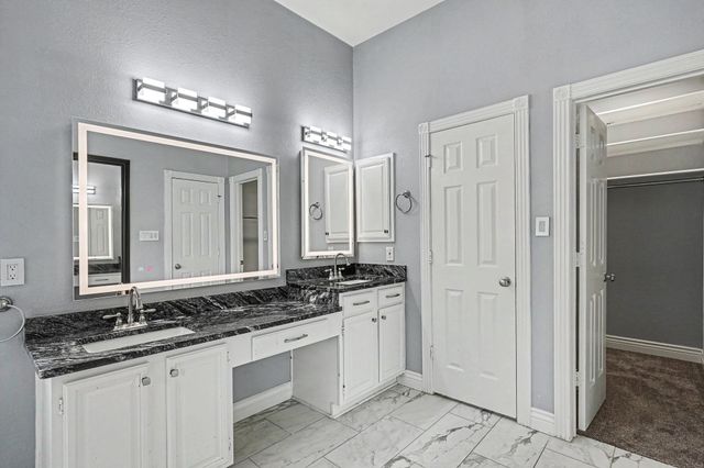 4332 Greenwood Lane, Grapevine, TX 76051