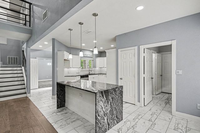 4332 Greenwood Lane, Grapevine, TX 76051