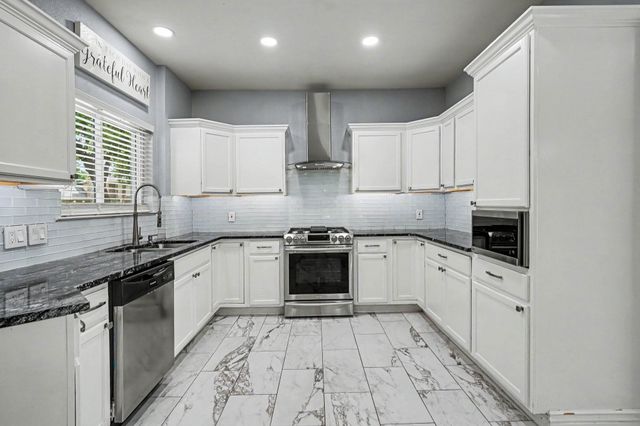 4332 Greenwood Lane, Grapevine, TX 76051