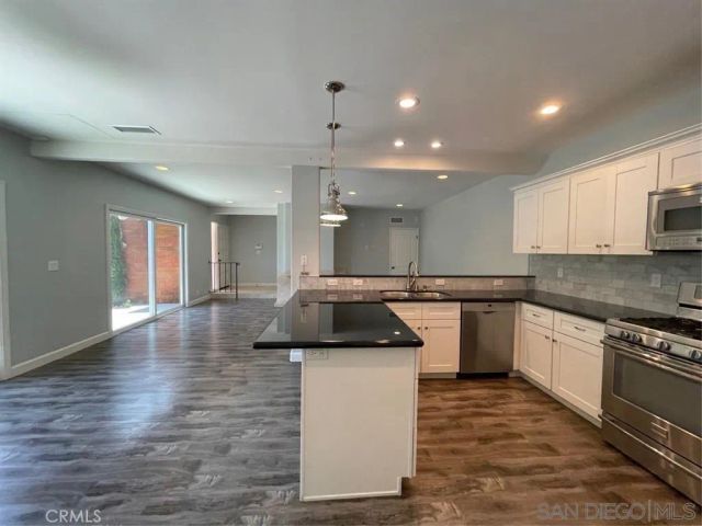 404 Vista Suerte, Newport, CA 92660