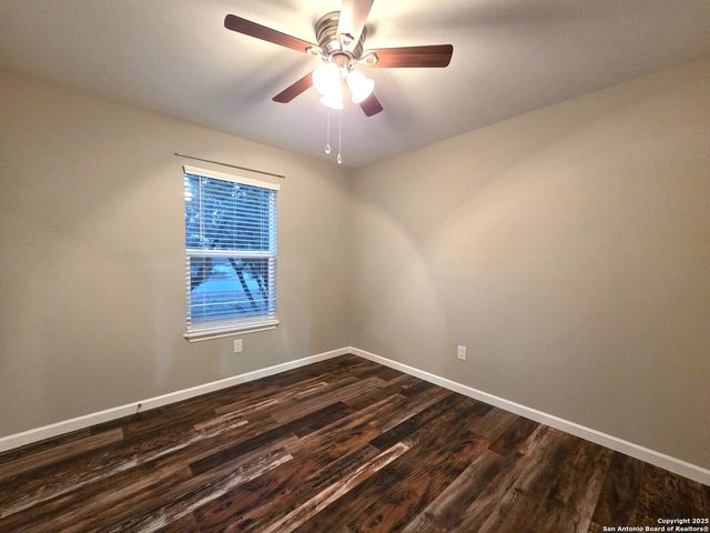 408 Clay Ridge, Canyon Lake, TX 78133