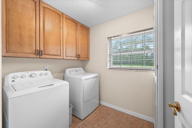 4945 Moultrie Reserve Ct, St Augustine, FL 32086