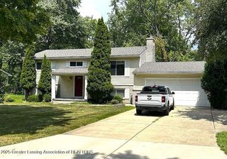 502 Gainsborough Drive, East Lansing, MI 48823