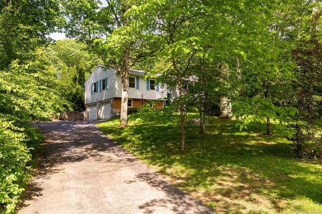 16 Dose Road, Wappingers Falls, NY 12590