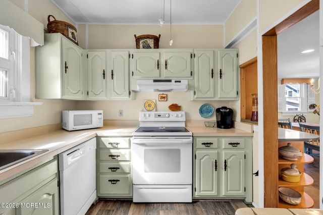 4 Pilgrim Pathway, Point Pleasant Beach, NJ 08742