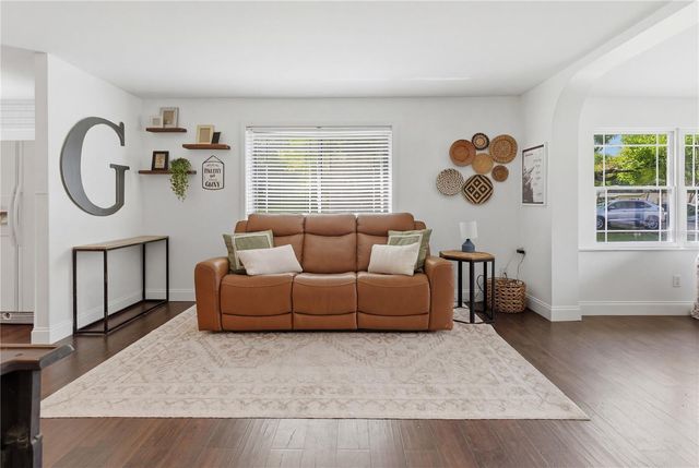 2307 PEEL AVENUE, Orlando, FL 32806