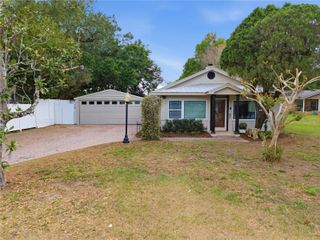 2307 PEEL AVENUE, Orlando, FL 32806