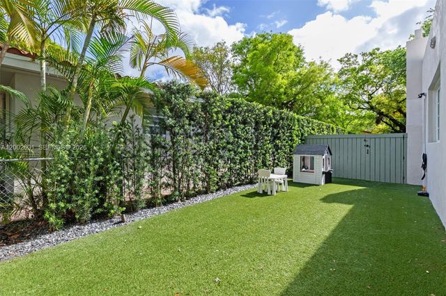 1502 El Rado St, Coral Gables, FL 33134