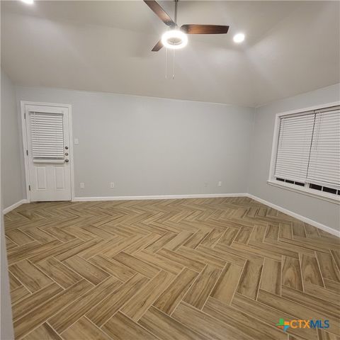 2916 Starlight Drive A, Copperas Cove, TX 76522