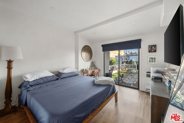 10767 Massachusetts Avenue, Los Angeles, CA 90024