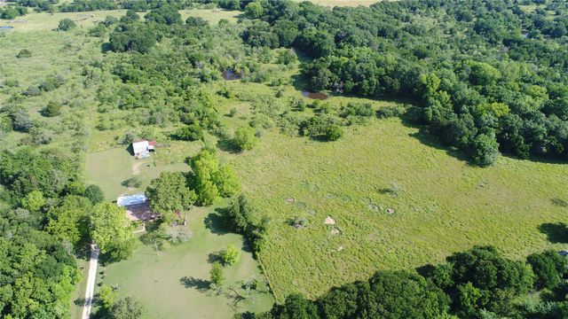 6518 SW County Road 1090, Corsicana, TX 75110