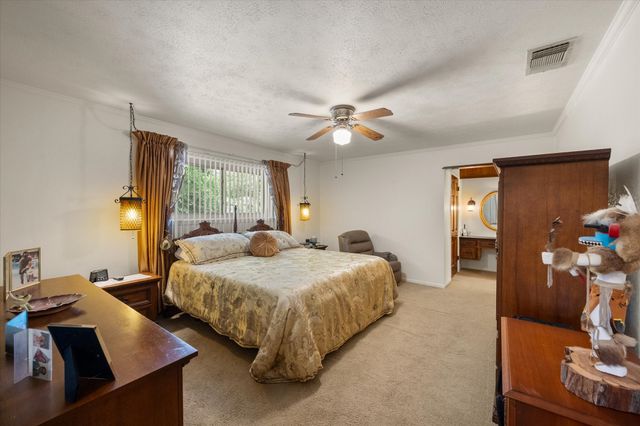 6518 SW County Road 1090, Corsicana, TX 75110