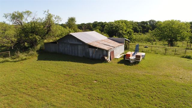 6518 SW County Road 1090, Corsicana, TX 75110