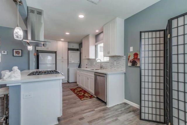 3196 Buena Hills Drive, Oceanside, CA 92056