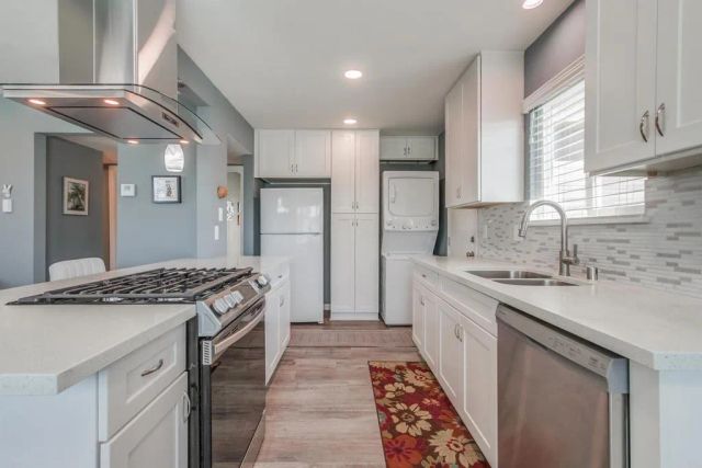 3196 Buena Hills Drive, Oceanside, CA 92056