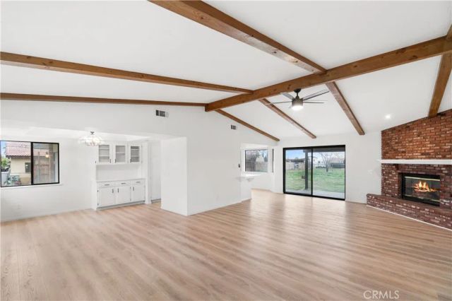 9239 Hickory Avenue, Hesperia, CA 92345