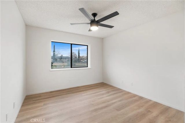 9239 Hickory Avenue, Hesperia, CA 92345