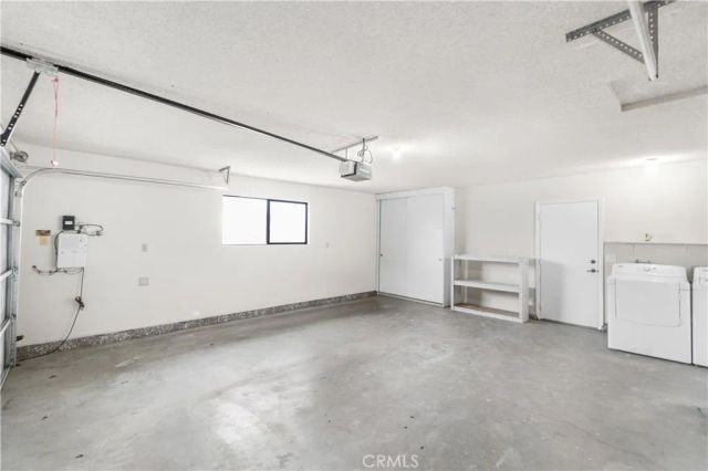 9239 Hickory Avenue, Hesperia, CA 92345