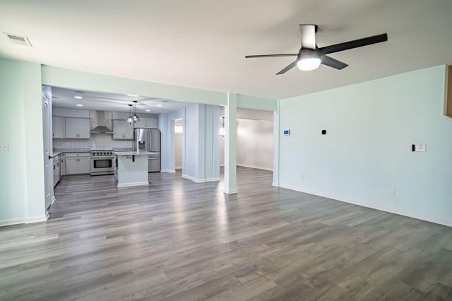 2025 Barnhart Drive, Sumter, SC 29153