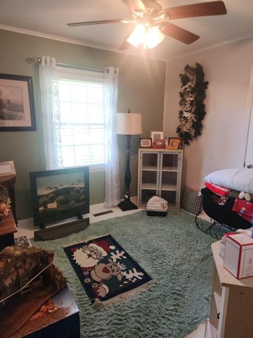 101 CHESTNUT RD, Stevensville, MD 21666