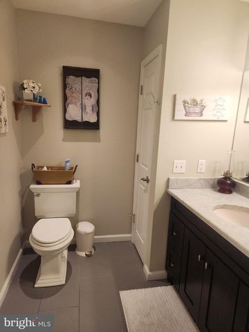 101 CHESTNUT RD, Stevensville, MD 21666