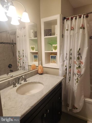 101 CHESTNUT RD, Stevensville, MD 21666