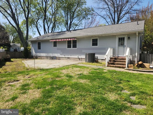 101 CHESTNUT RD, Stevensville, MD 21666