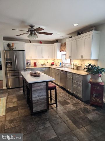 101 CHESTNUT RD, Stevensville, MD 21666