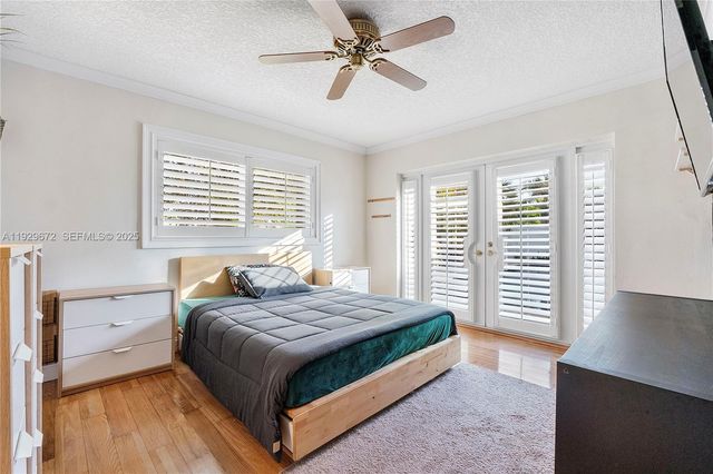 2751 NE 57th St, Fort Lauderdale, FL 33308