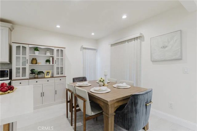 729 Glenmore Boulevard, Glendale, CA 91206