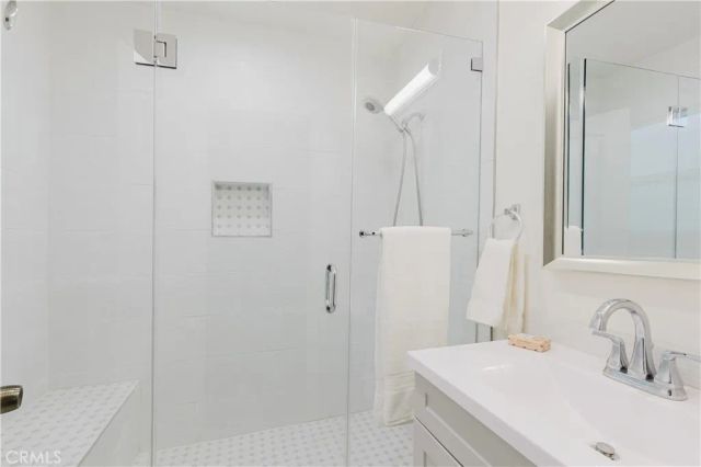 729 Glenmore Boulevard, Glendale, CA 91206