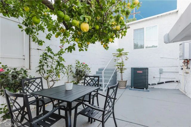 729 Glenmore Boulevard, Glendale, CA 91206