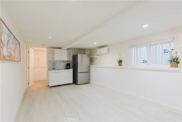 729 Glenmore Boulevard, Glendale, CA 91206