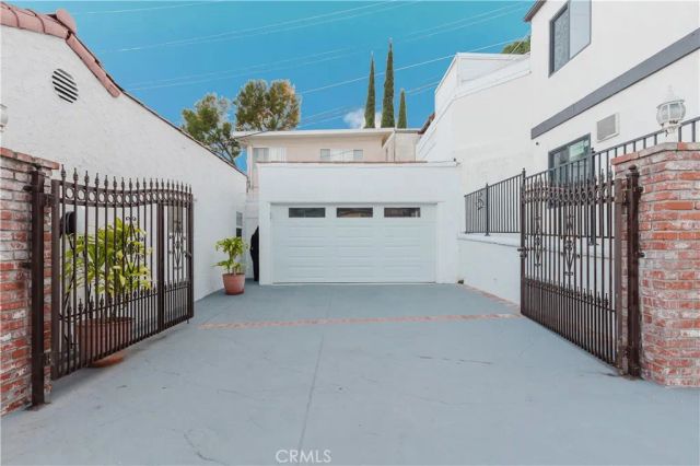 729 Glenmore Boulevard, Glendale, CA 91206