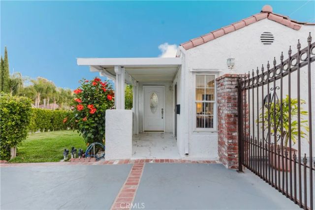 729 Glenmore Boulevard, Glendale, CA 91206