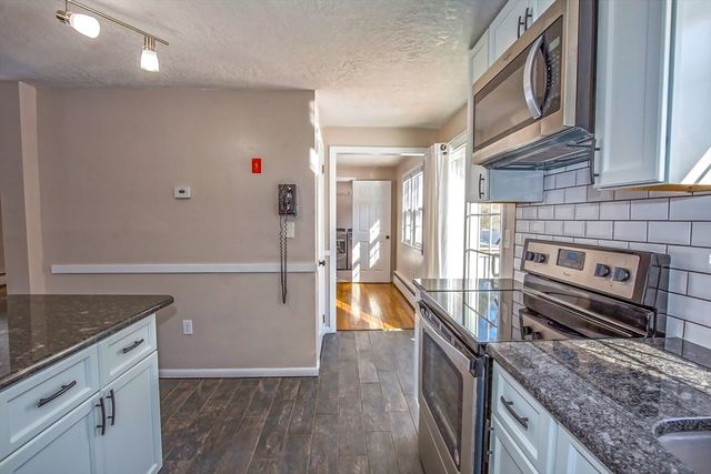 6 Brooklawn Road, Wilbraham, MA 01095