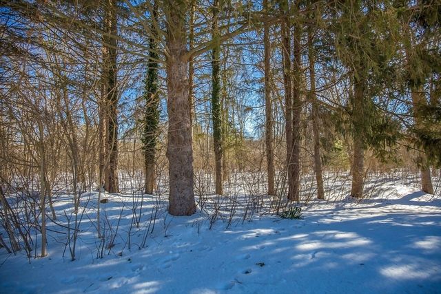 6 Brooklawn Road, Wilbraham, MA 01095