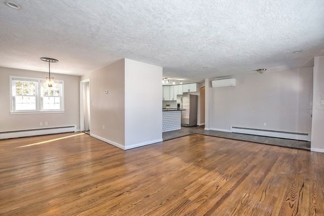 6 Brooklawn Road, Wilbraham, MA 01095