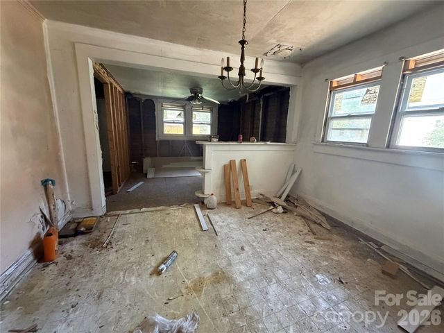813 N Long Street, Salisbury, NC 28144