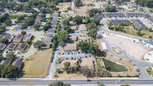 1400 STRAWBERRY PLACE 12, Plant City, FL 33563
