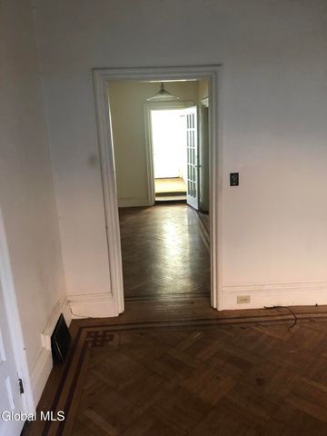 3 St Pauls Place, Troy, NY 12180