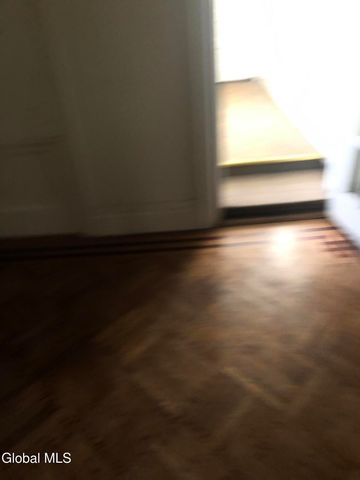 3 St Pauls Place, Troy, NY 12180