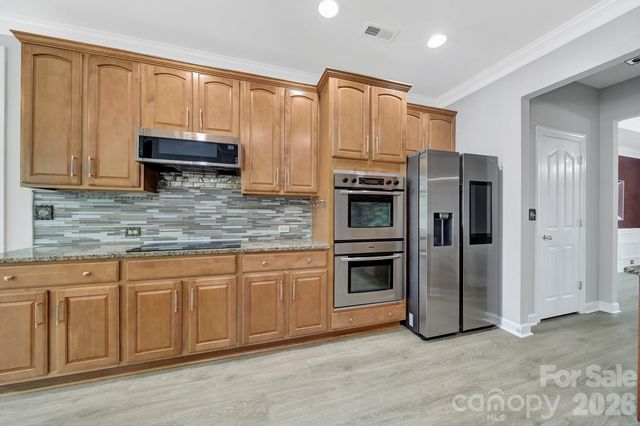 2210 Legacy Oak Drive, Waxhaw, NC 28173