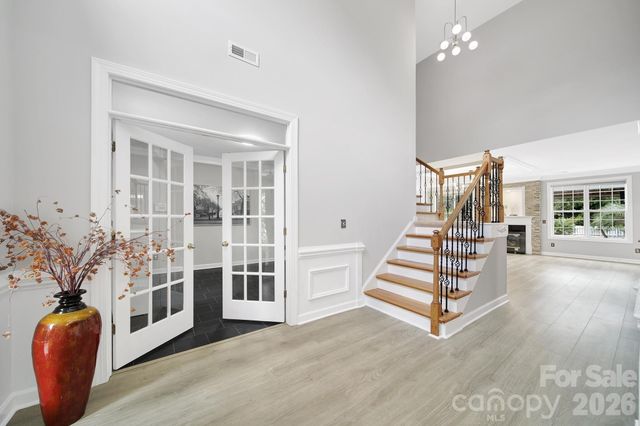 2210 Legacy Oak Drive, Waxhaw, NC 28173