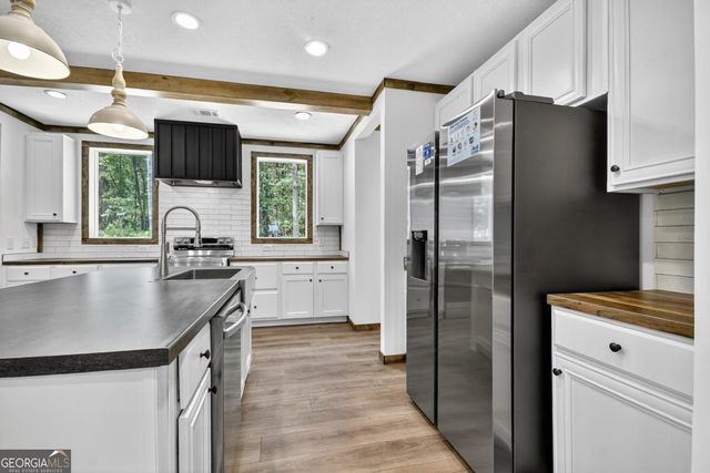 5668 Mobile Road, Blue Ridge, GA 30513