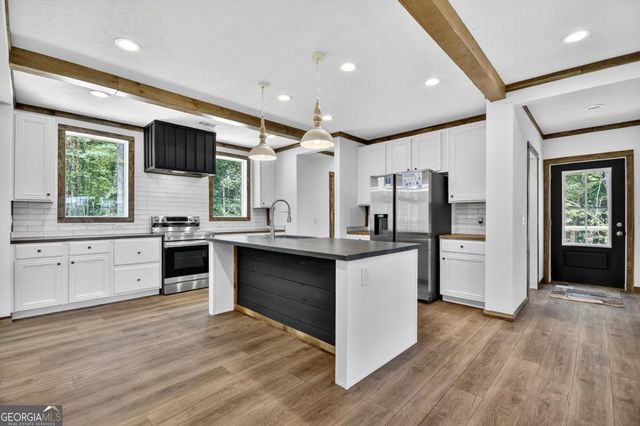 5668 Mobile Road, Blue Ridge, GA 30513