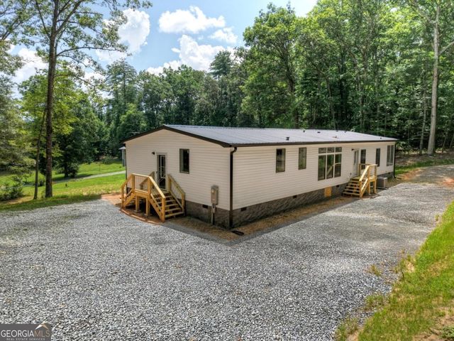 5668 Mobile Road, Blue Ridge, GA 30513