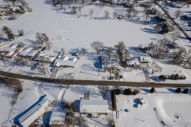 12418 White Oak Drive, Crown Point, IN 46307