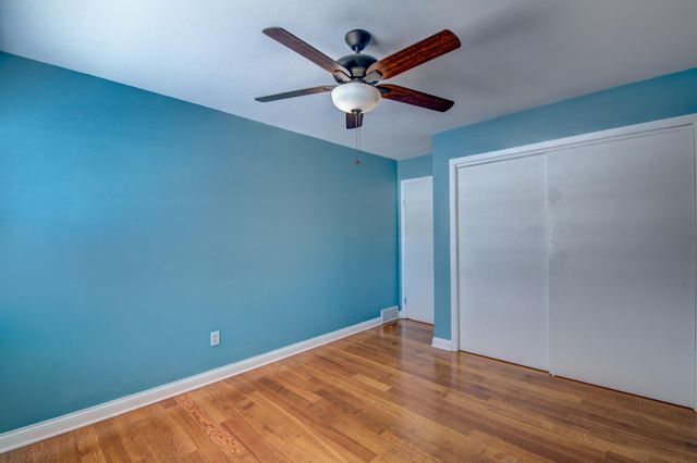 12418 White Oak Drive, Crown Point, IN 46307