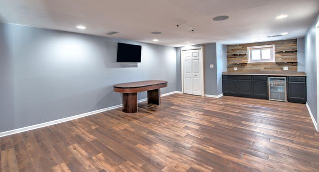 12418 White Oak Drive, Crown Point, IN 46307